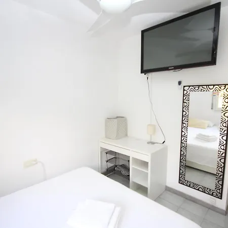 Casa En Junto A Playa Y Tren Holiday home *
