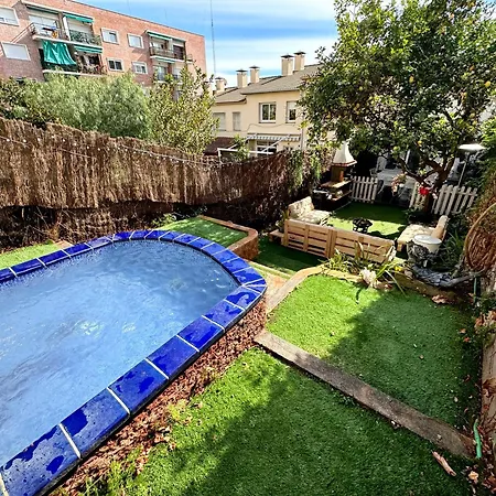 Casa En Junto A Playa Y Tren